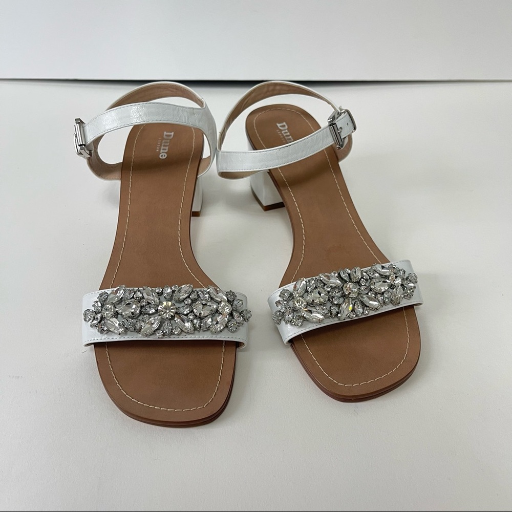Dune London Open Toe White Block Heel Sandal W/ Floral Crystals New w/out box - Picture 5 of 14